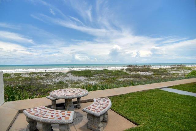 Quiet Vista Del Mar 2 Bedroom Condo Beachfront Property Cocoa Beach Esterno foto