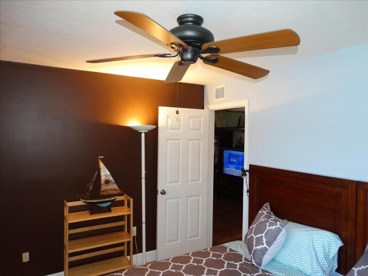 Quiet Vista Del Mar 2 Bedroom Condo Beachfront Property Cocoa Beach Esterno foto